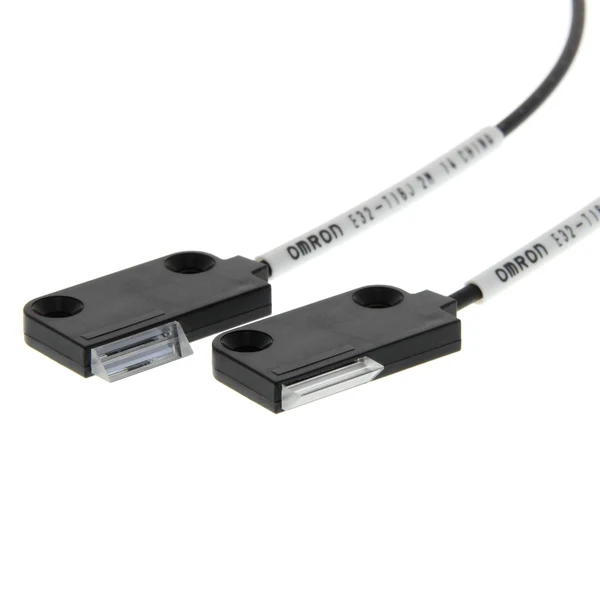 Omron E32-T16JR 2M