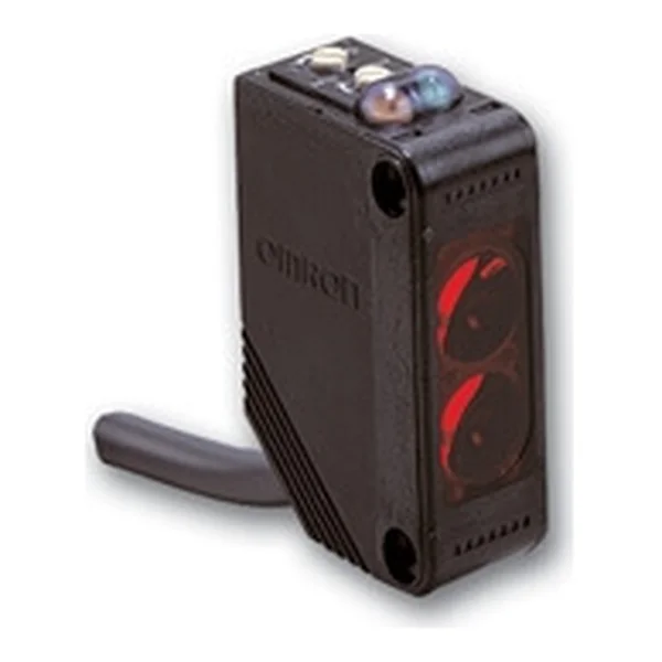 Omron E3Z-D81-2M